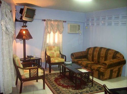 Kanuku Suites Hotel & Apartment جورج تاون المظهر الخارجي الصورة